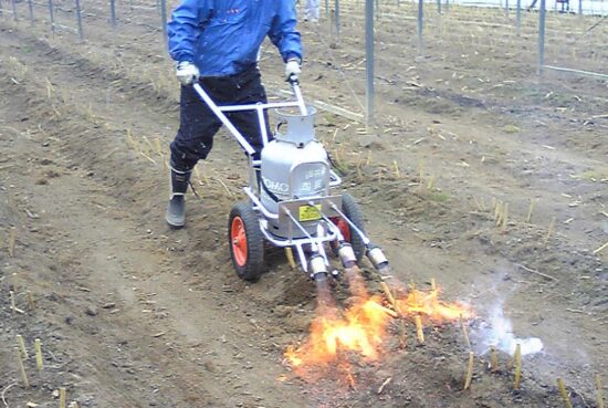 ■新富士 トリガー式プロパンバーナー L-8T ホース5M[店頭受取不可] 新富士バーナー 新富士 トリガー式プロパンバーナー L−8T ホース5M L